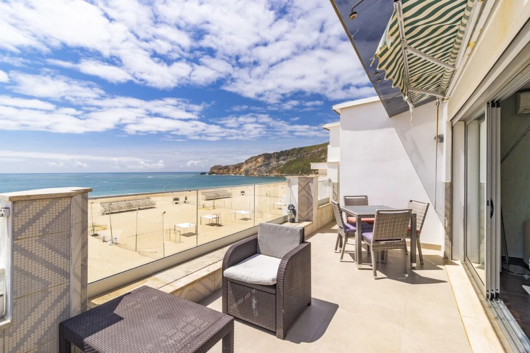 Apartamento T2 para Venda em Nazare Foto 1