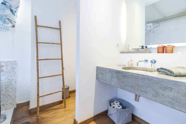 Moradia T4 para Venda em Nazare Foto 9