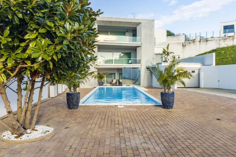 Moradia T5 para Venda em Nazare Foto 64