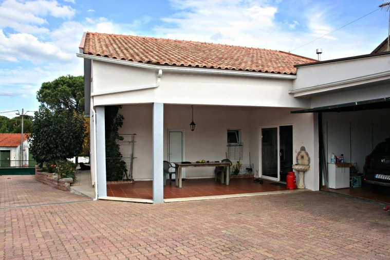 Moradia T3 para Venda em Soure Foto 6