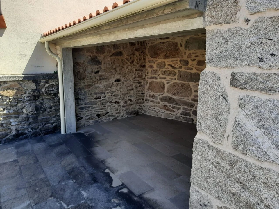 Moradia T2 para Venda em Penso Foto 1