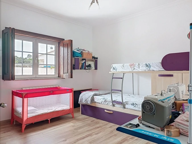 Moradia T4 para Venda em Almoster Foto 26