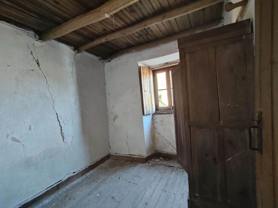 Moradia T6 para Venda em Pussos São Pedro Foto 11