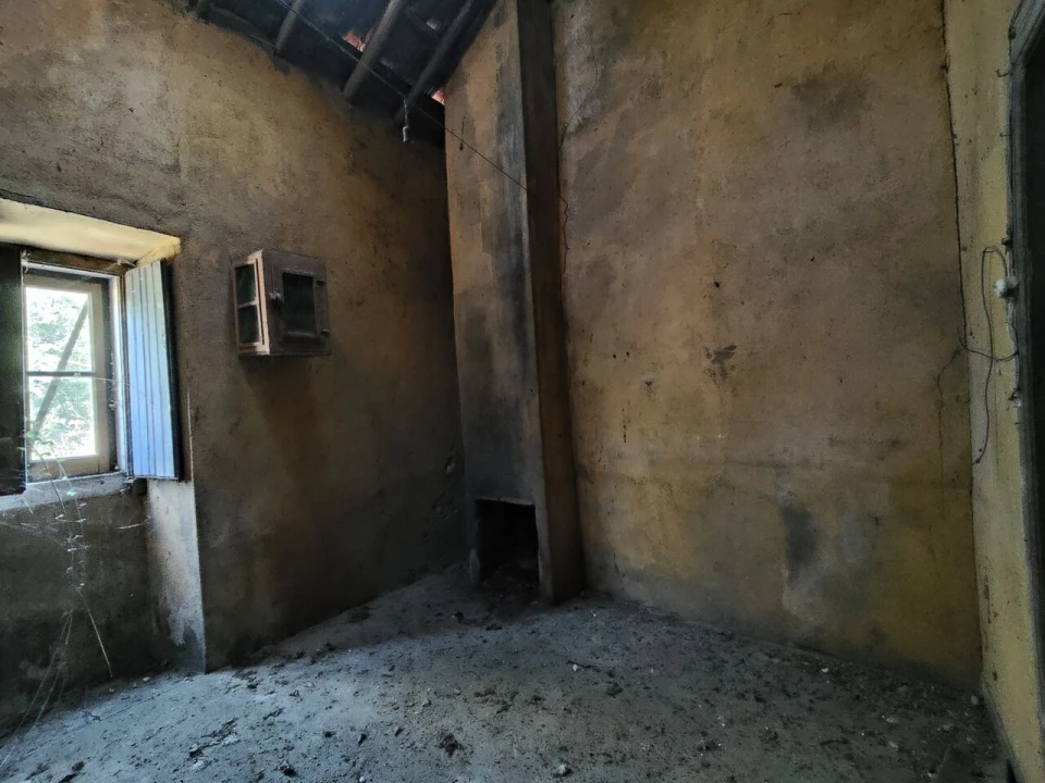 Moradia T6 para Venda em Pussos São Pedro Foto 18