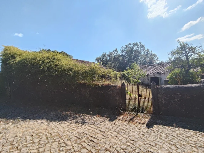 Moradia T6 para Venda em Pussos São Pedro Foto 5