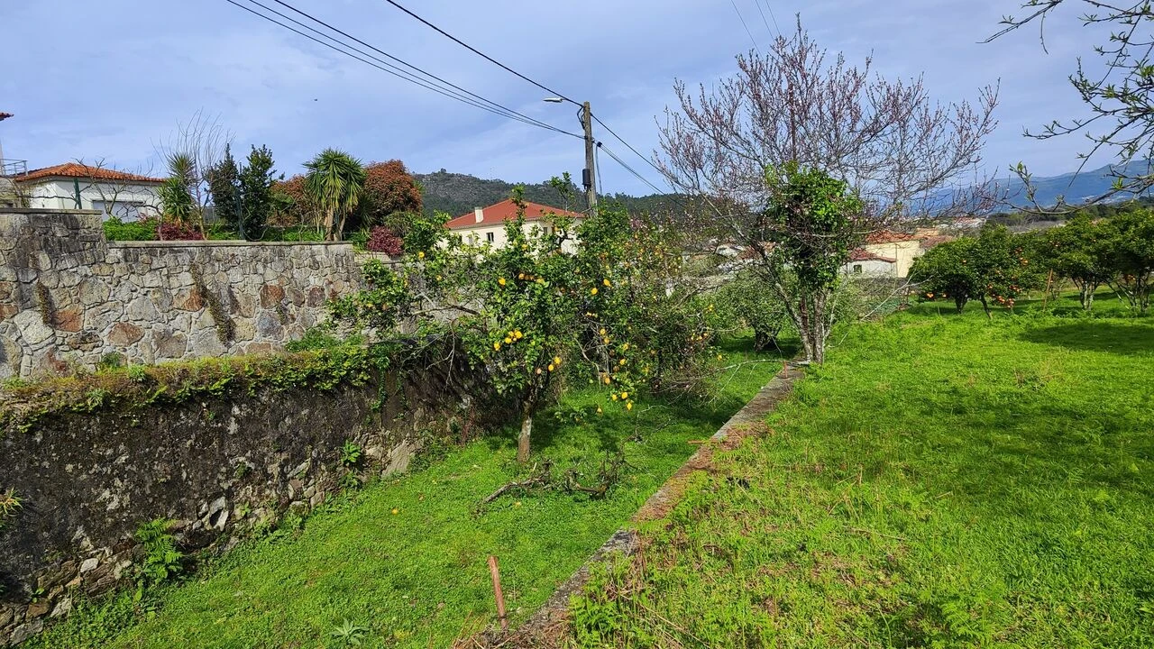 Moradia T8 para Venda em Santa Marta de Portuzelo Foto 16