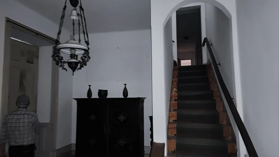 Moradia T8 para Venda em Santa Marta de Portuzelo Foto 9