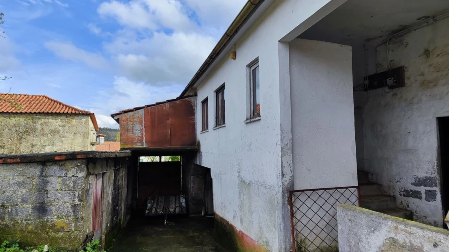 Moradia T3 para Venda em Associação de Freguesias do Vale do Neiva Foto 11