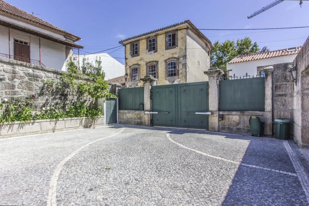 Moradia T5 para Venda em Canas de Senhorim Foto 19