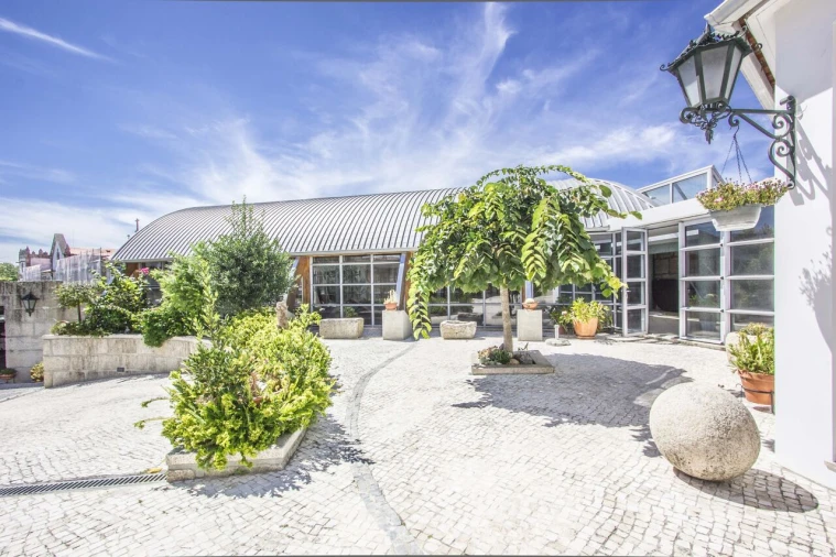 Moradia T5 para Venda em Canas de Senhorim Foto 12