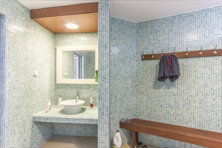 Moradia T5 para Venda em Canas de Senhorim Foto 15