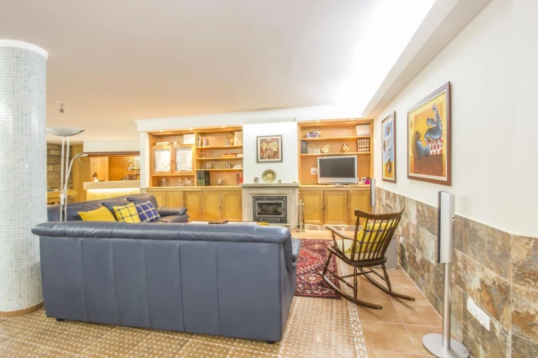 Moradia T5 para Venda em Canas de Senhorim Foto 45