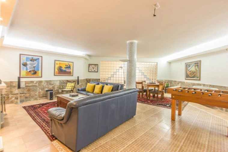 Moradia T5 para Venda em Canas de Senhorim Foto 46