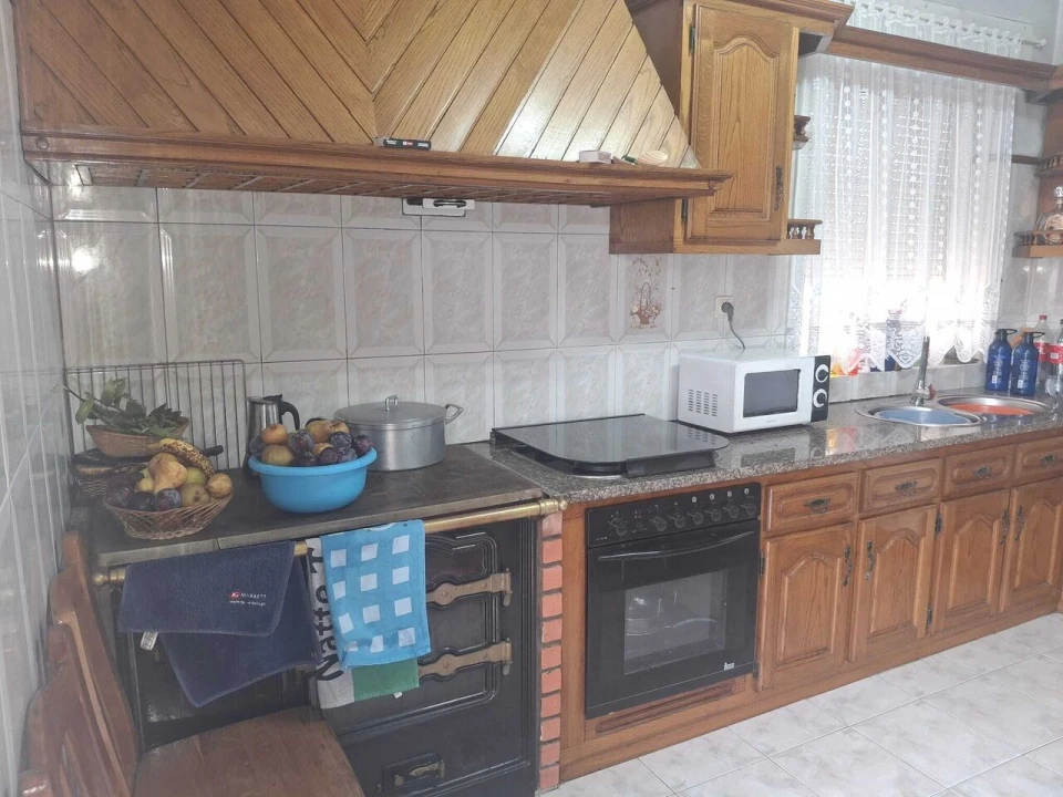 Moradia T4 para Venda em Barbeita Foto 13