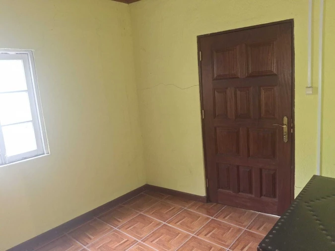 Moradia T4 para Venda em Barbeita Foto 36