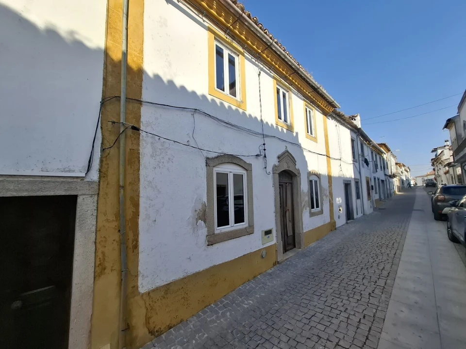 Moradia T3 para Venda em Alpalhão Foto 3