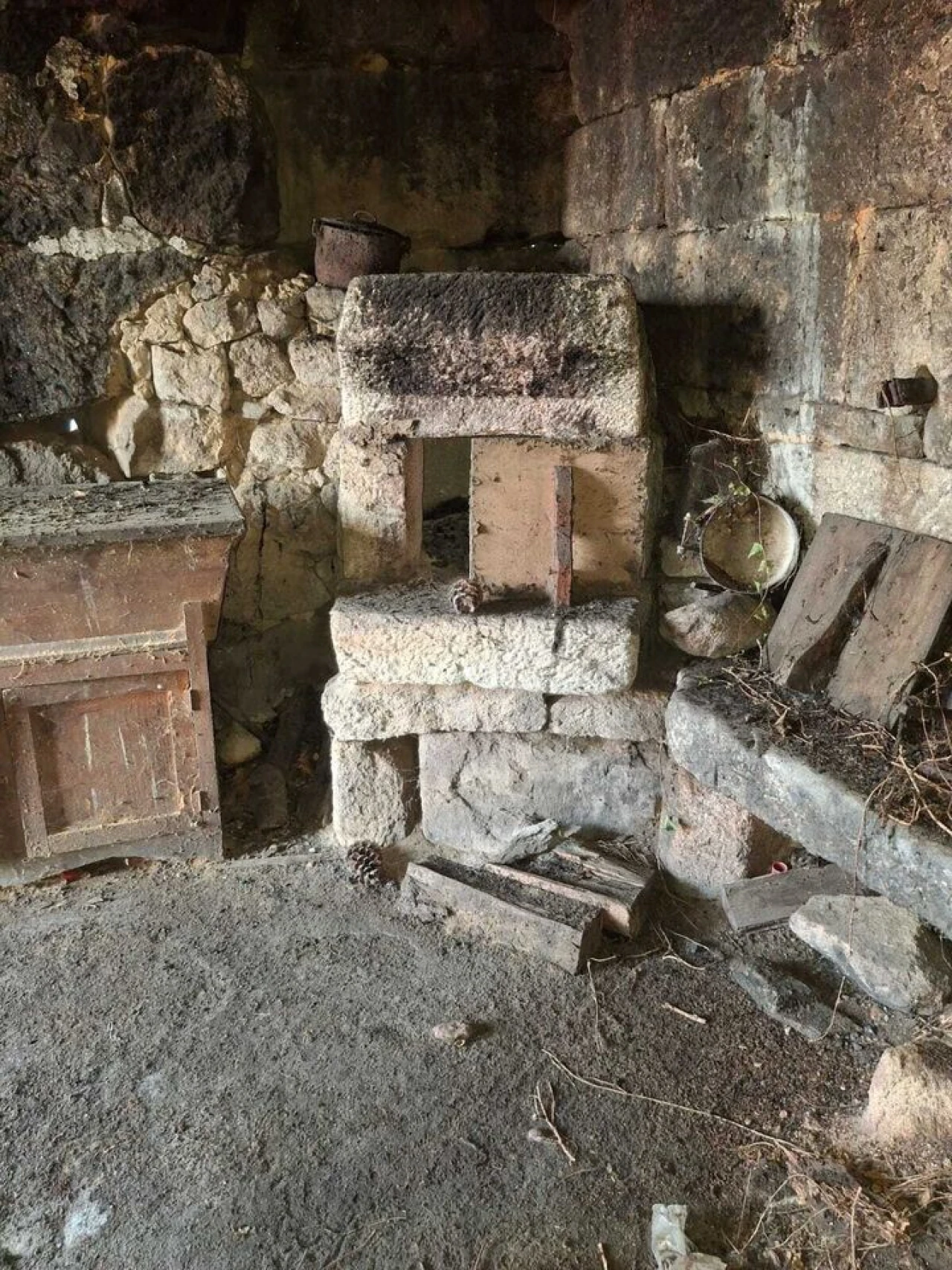 Moradia T7 para Venda em Riba de Mouro Foto 30