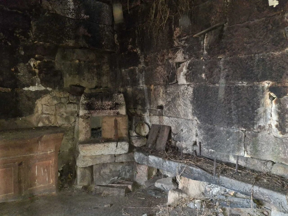 Moradia T7 para Venda em Riba de Mouro Foto 44