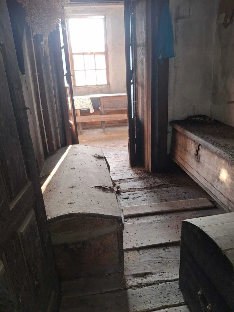 Moradia T7 para Venda em Riba de Mouro Foto 29