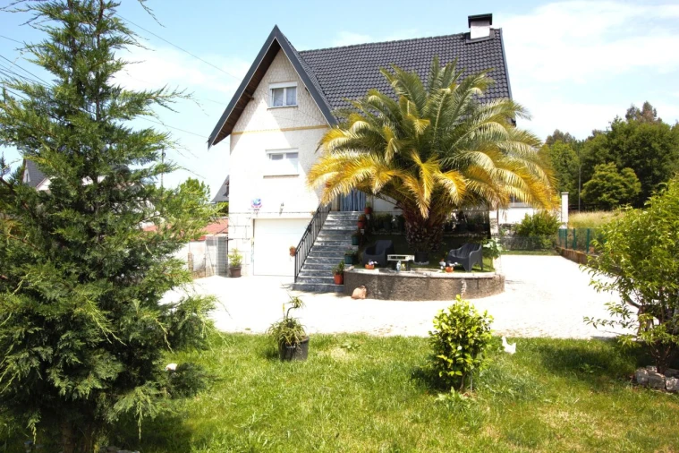 Moradia T3 para Venda em Queiriga