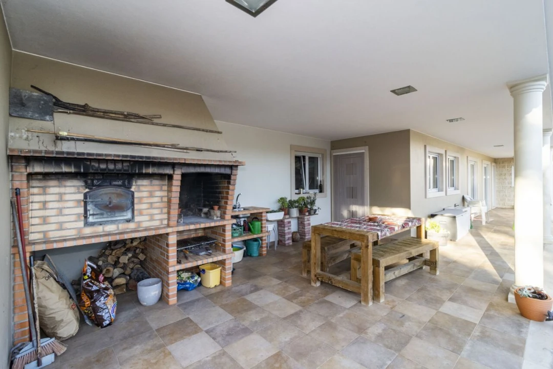 Moradia T4 para Venda em Cela Foto 29