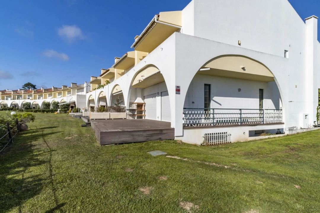 Moradia T3 para Venda em Nazare Foto 29