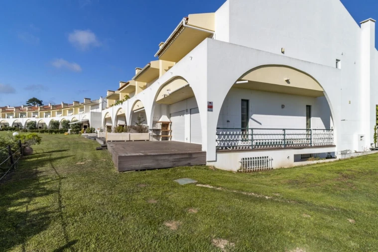 Moradia T3 para Venda em Nazare Foto 29