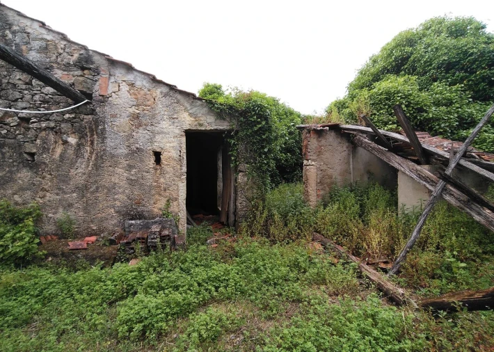 Moradia T5 para Venda em Chãos Foto 11