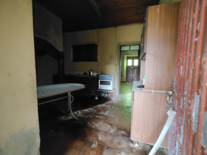 Moradia T5 para Venda em Chãos Foto 16