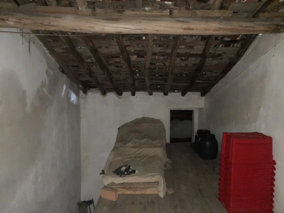 Garagem para Venda em Alpalhão Foto 7