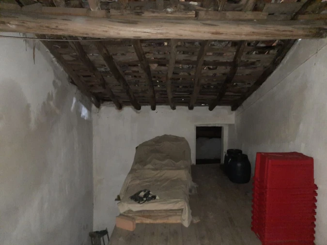 Garagem para Venda em Alpalhão Foto 7