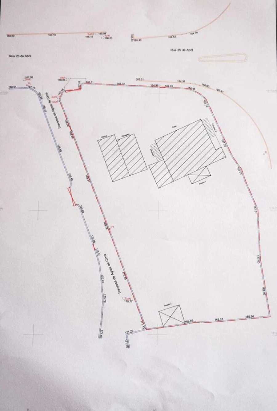 Moradia T6 para Venda em Guardizela Foto 3