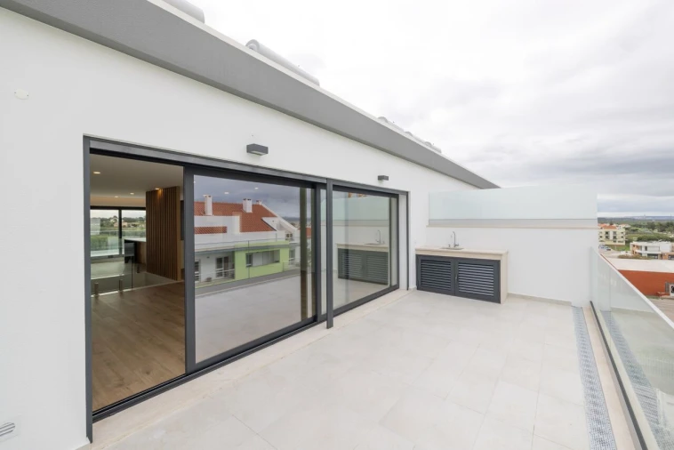 Apartamento T3 para Venda em Alcochete Foto 3