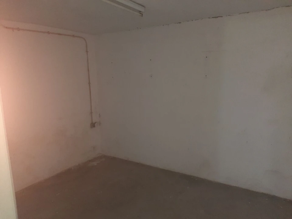 Moradia T2 para Venda em Alpalhão Foto 11