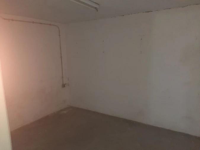 Moradia T2 para Venda em Alpalhão Foto 11