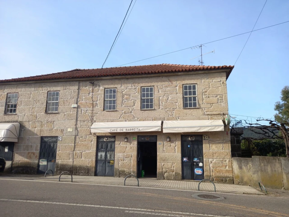 Moradia T4 para Venda em Barbeita Foto 1