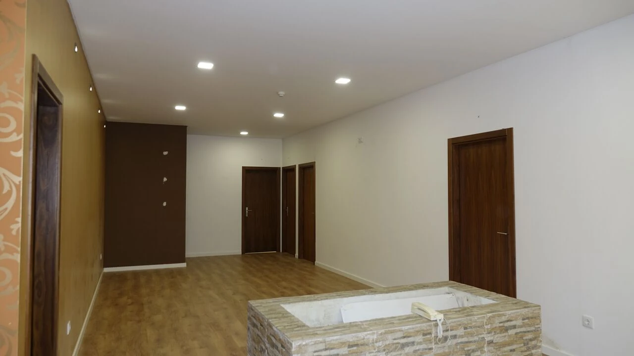 Escritório para Arrendamento em Marinha Grande Foto 4