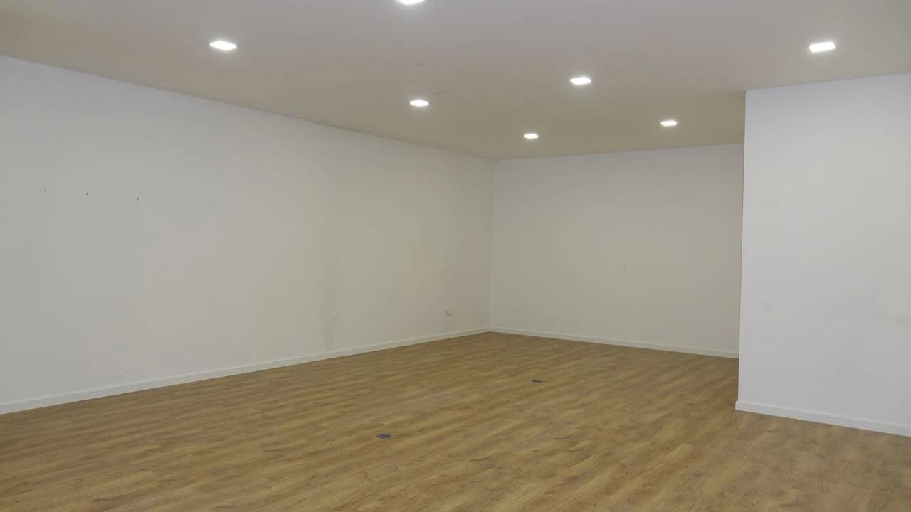 Escritório para Arrendamento em Marinha Grande Foto 6