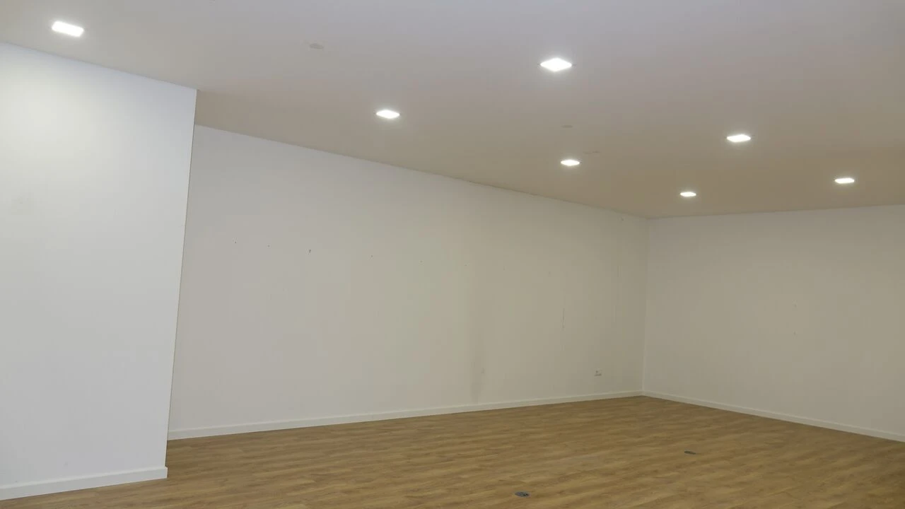 Escritório para Arrendamento em Marinha Grande Foto 7