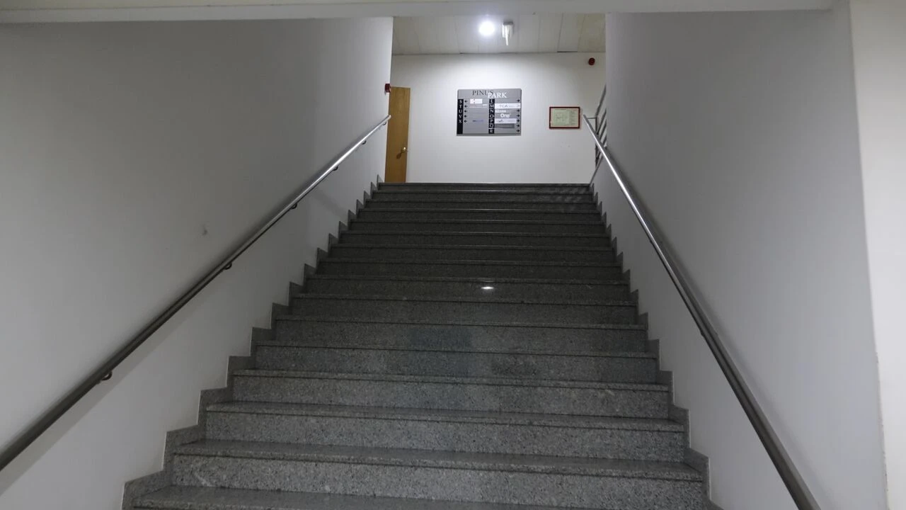 Escritório para Arrendamento em Marinha Grande Foto 28