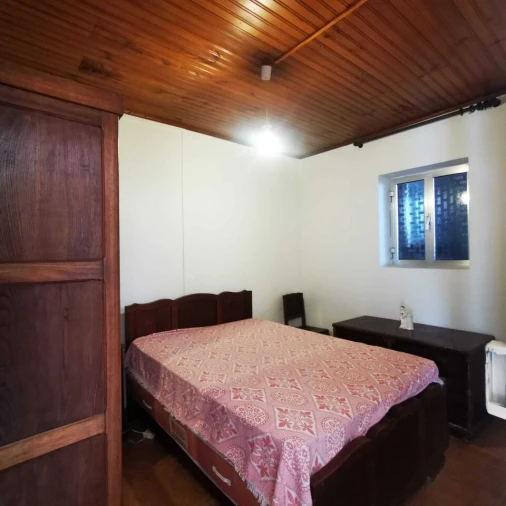 Moradia T3 para Venda em Urgezes Foto 3