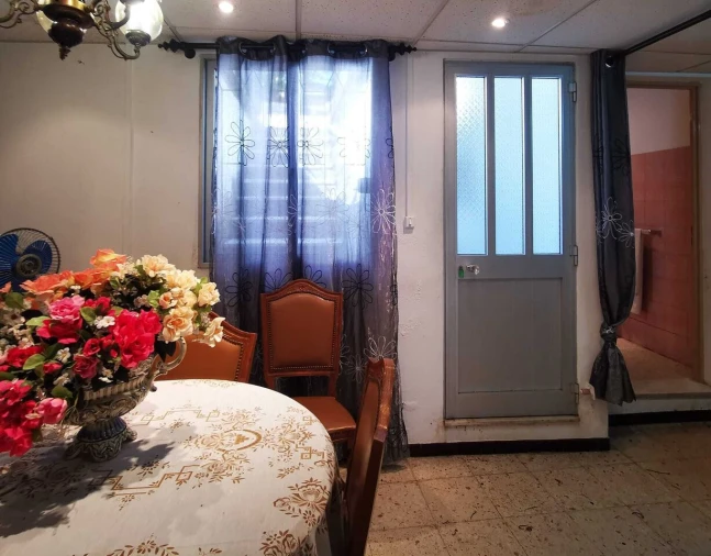 Moradia T3 para Venda em Urgezes Foto 8