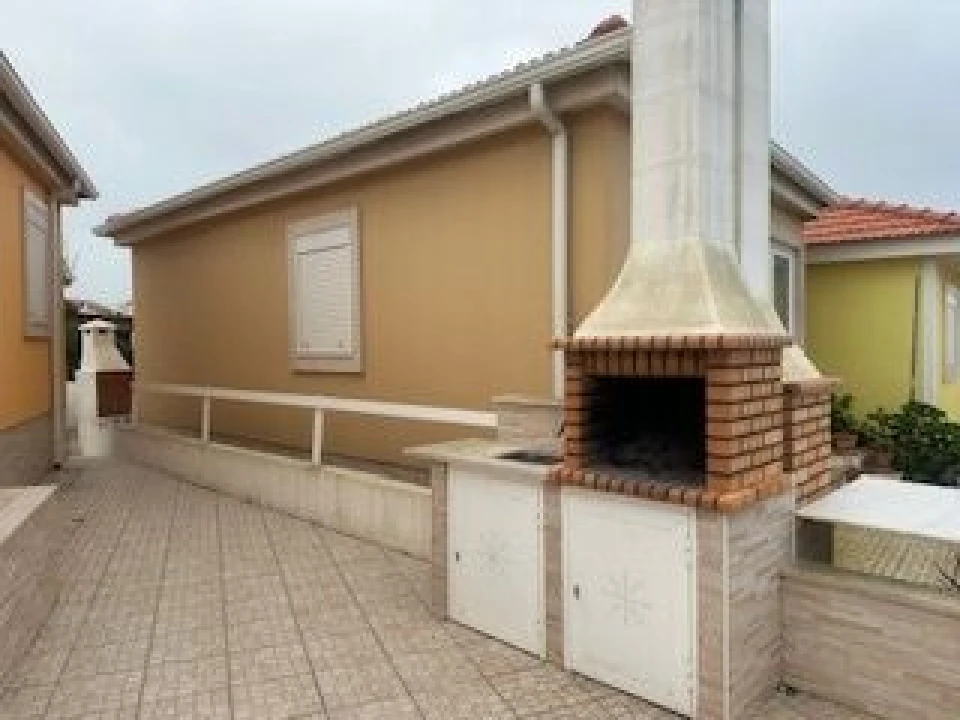 Moradia T3 para Venda em Ferrel Foto 2