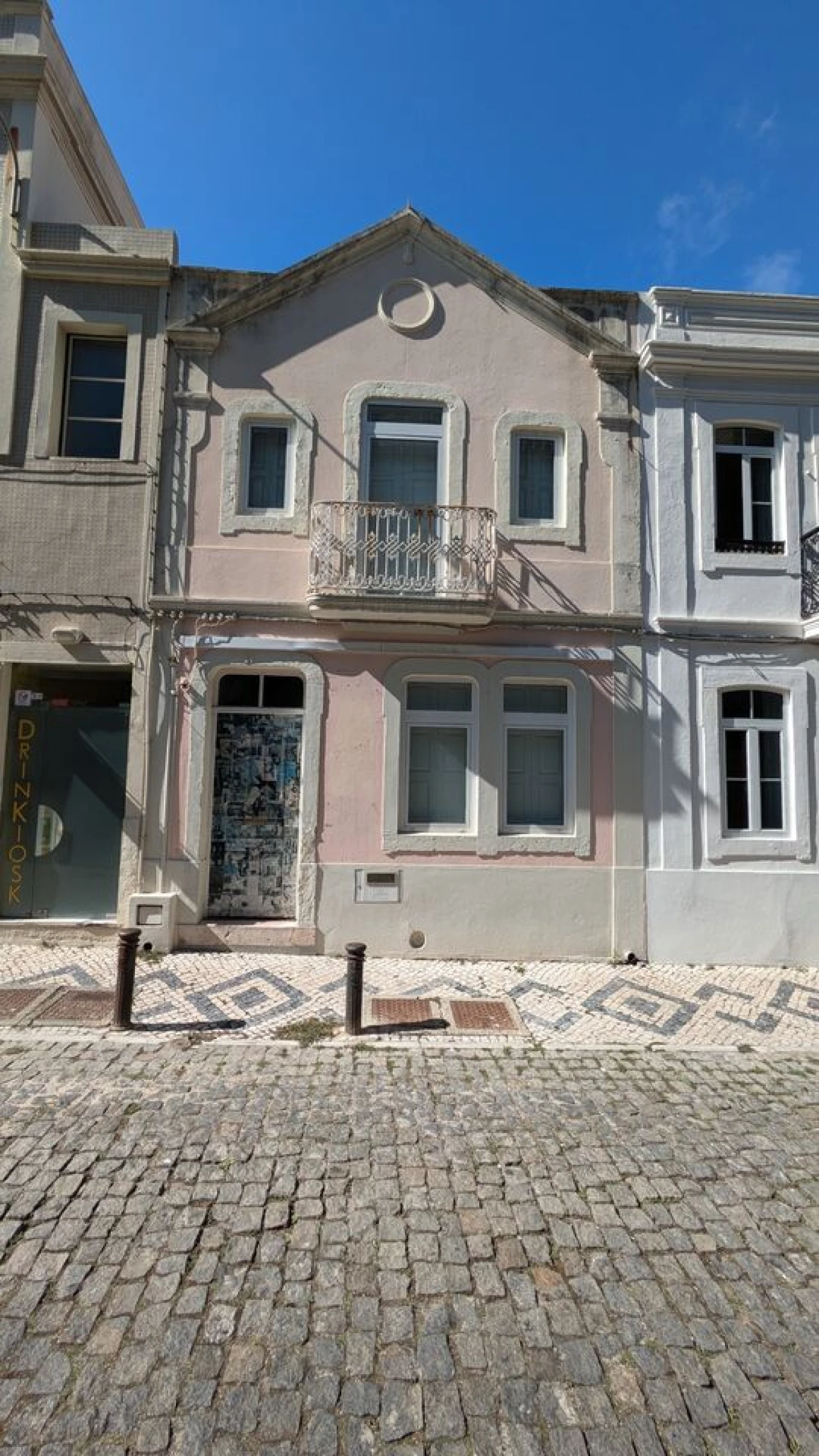 Prédio para Venda em Buarcos Foto 2