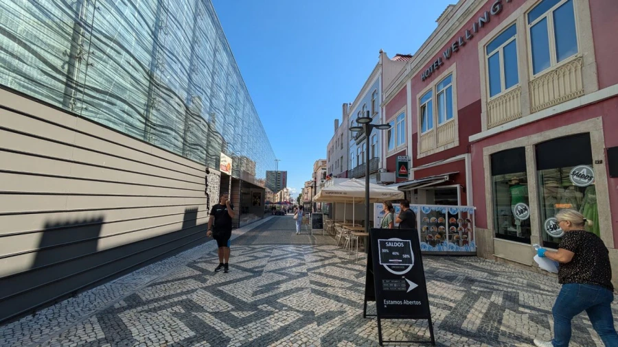 Prédio para Venda em Buarcos Foto 4