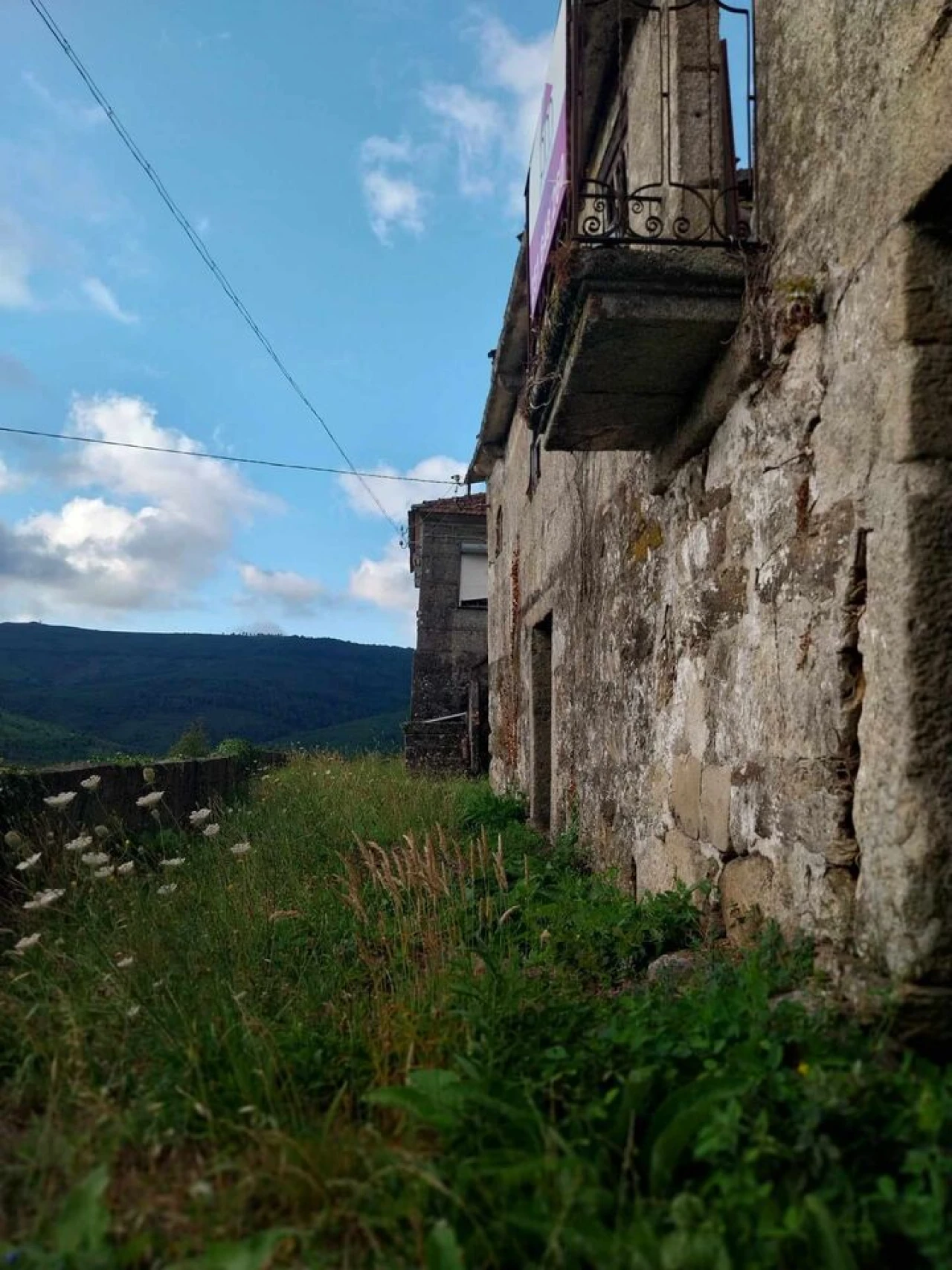 Moradia T5 para Venda em Riba de Mouro Foto 14