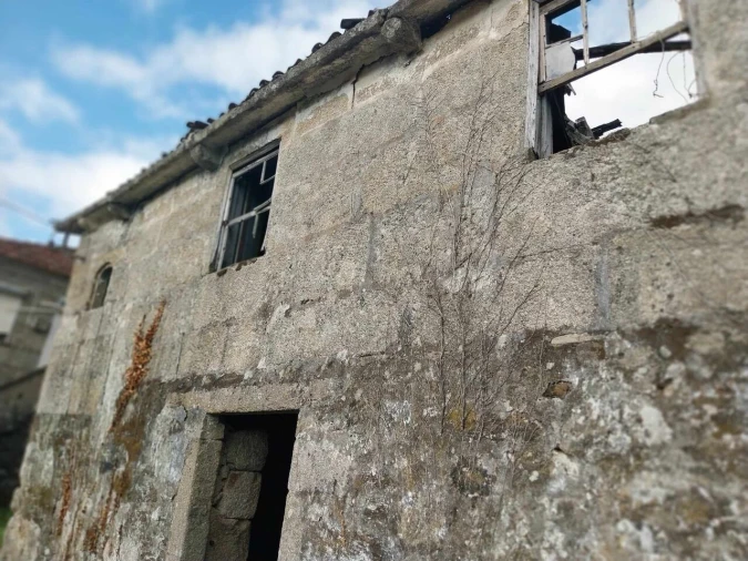 Moradia T5 para Venda em Riba de Mouro Foto 10