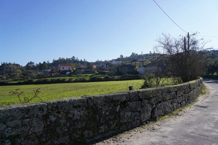Quinta T1 para Venda em Arcozelo Foto 2
