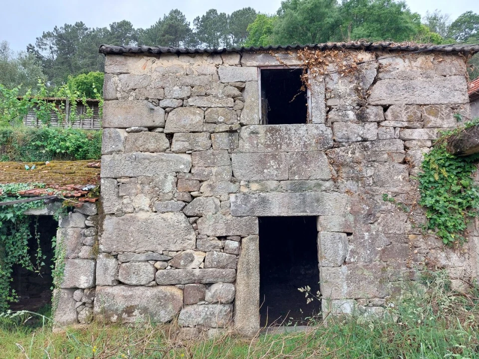 Moradia T2 para Venda em Abedim Foto 6