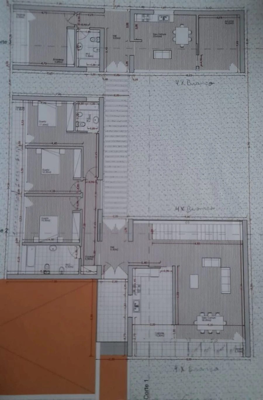 Moradia T3 para Venda em Cornes Foto 9